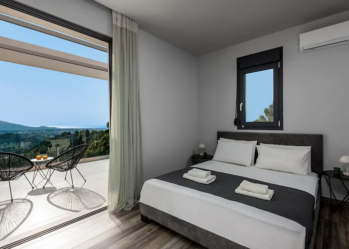 Sunset Rhodes * Ixia (Rhodes)